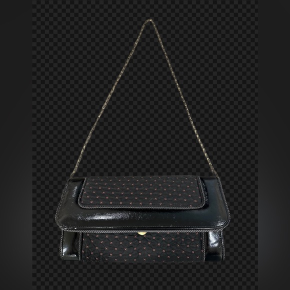 Brand New Classy Evening Purse with Gold/Black Chain Shoulder Strap. - Picture 2 of 9